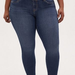 Torrid super stretch jegging